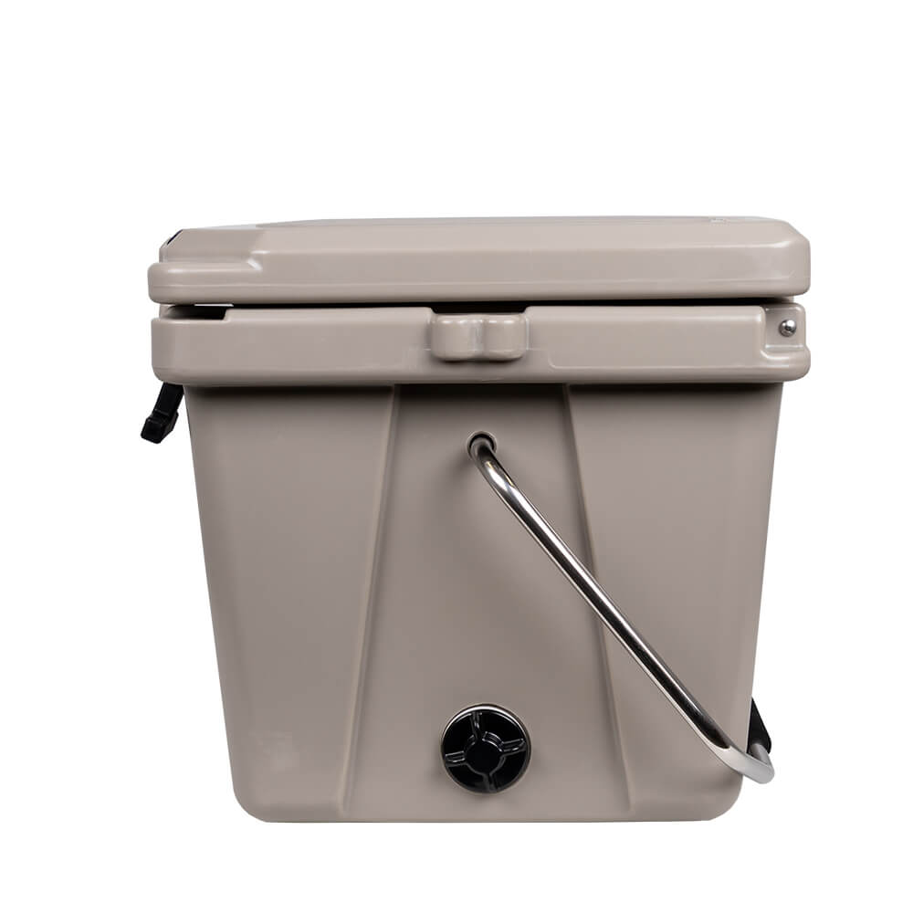 Patriot 20QT Roto-molded Cooler | HG